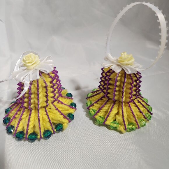 Christmas Ornament Lot of 4 - Picture 4 of 4